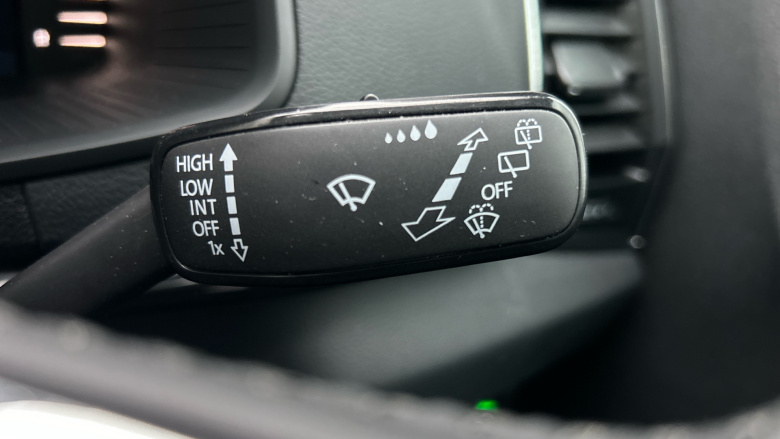 Skoda Karoq 1.5 TSI SE L 5dr Petrol Estate